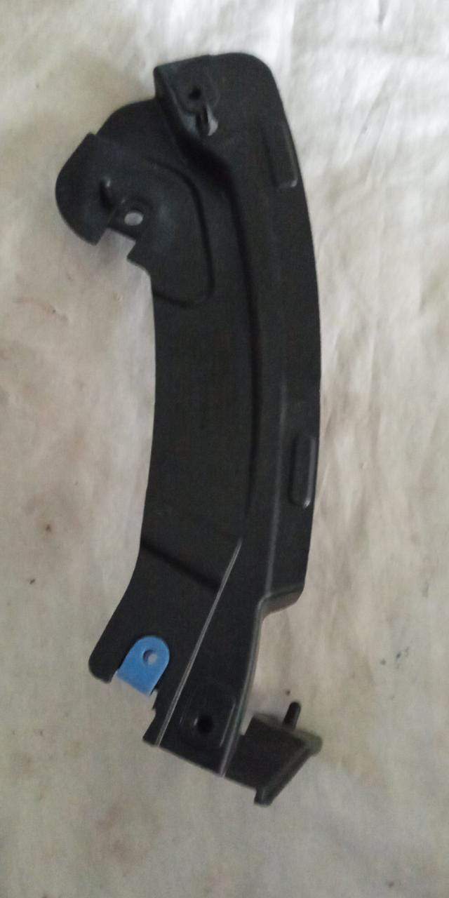 J95135078 Front Bumper Bracket Cruze Left Side Spare Parts