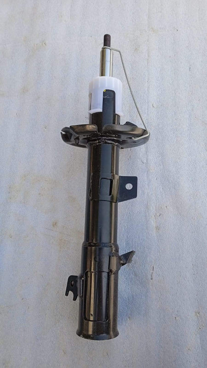 M2N3G8268 Front Shocker Ecosport Right Side Spare Parts