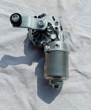 Load image into Gallery viewer, 76505Tf0004 Front Wiper Motor Honda Jazz Spare Parts
