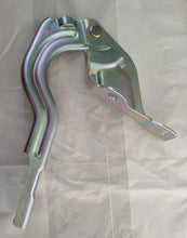 Load image into Gallery viewer, 66910K3000 Bonnet Hinge Venue Left Side Spare Parts
