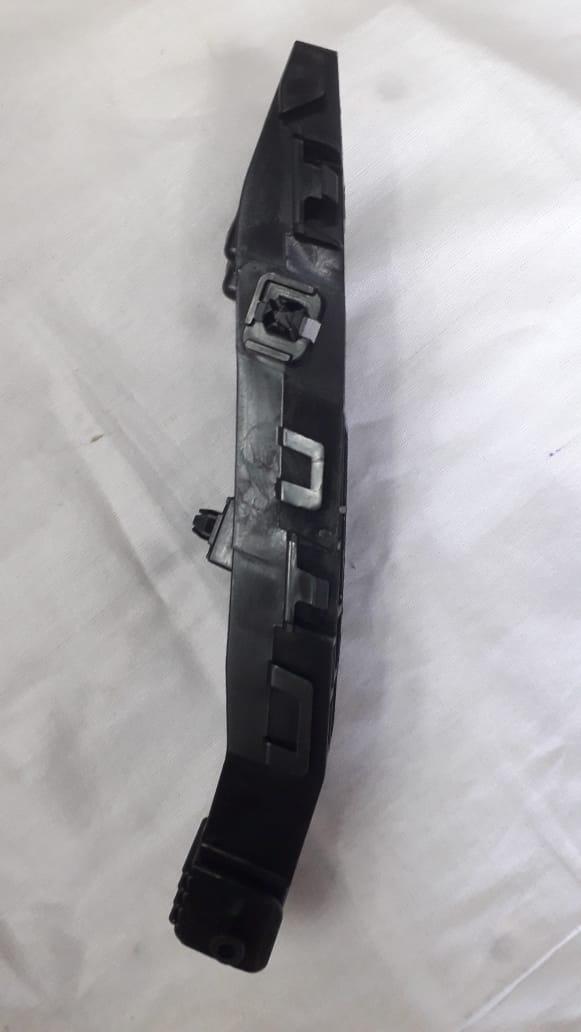 71731M79M10   Front Bumper Bracket Ciaz Right Side