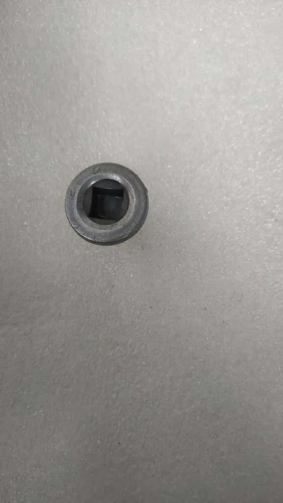 Oil Drain Plug Kwid 7703075347 Spare Parts