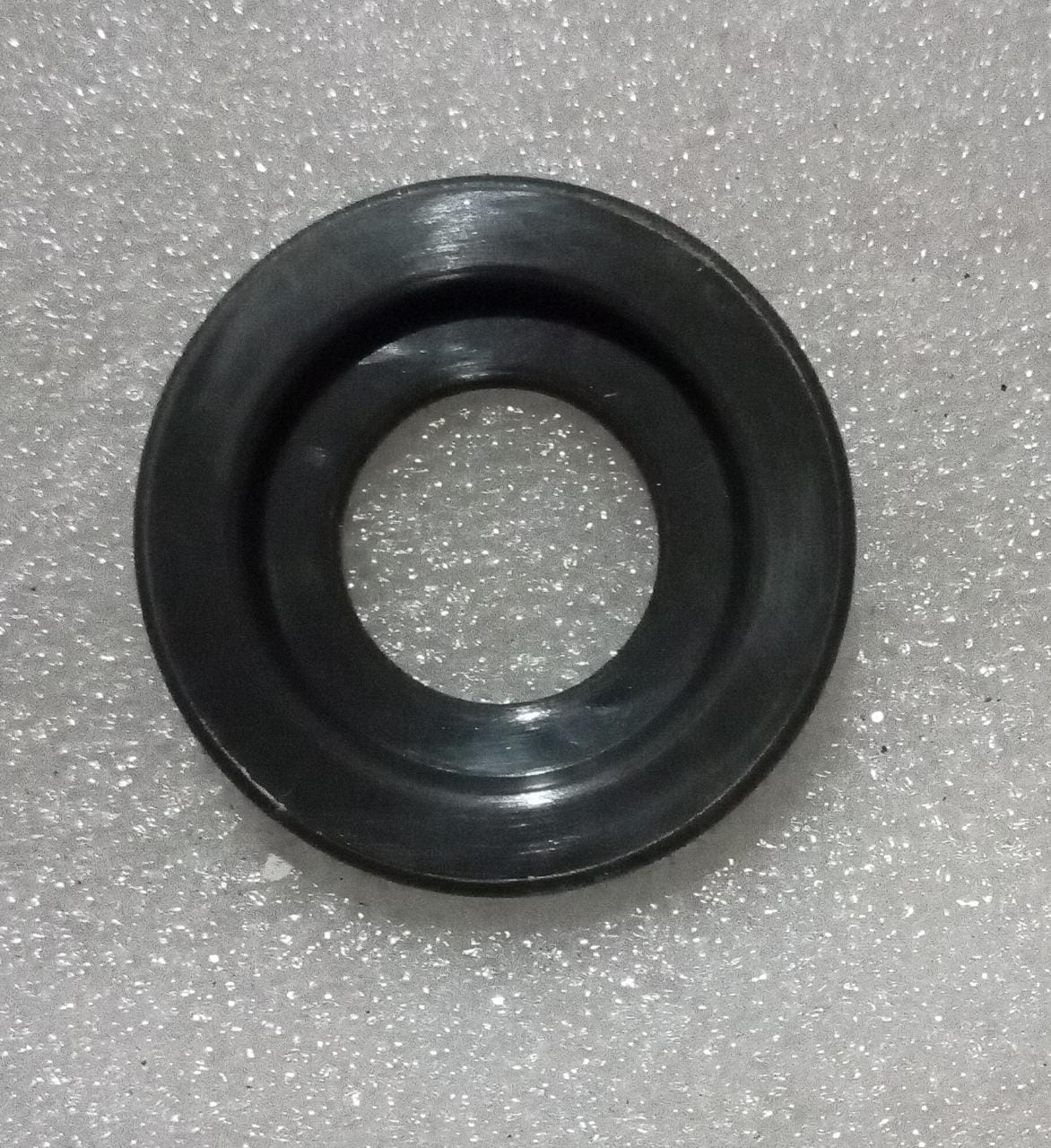 J96908351 Front Spacer Beat Spare Parts