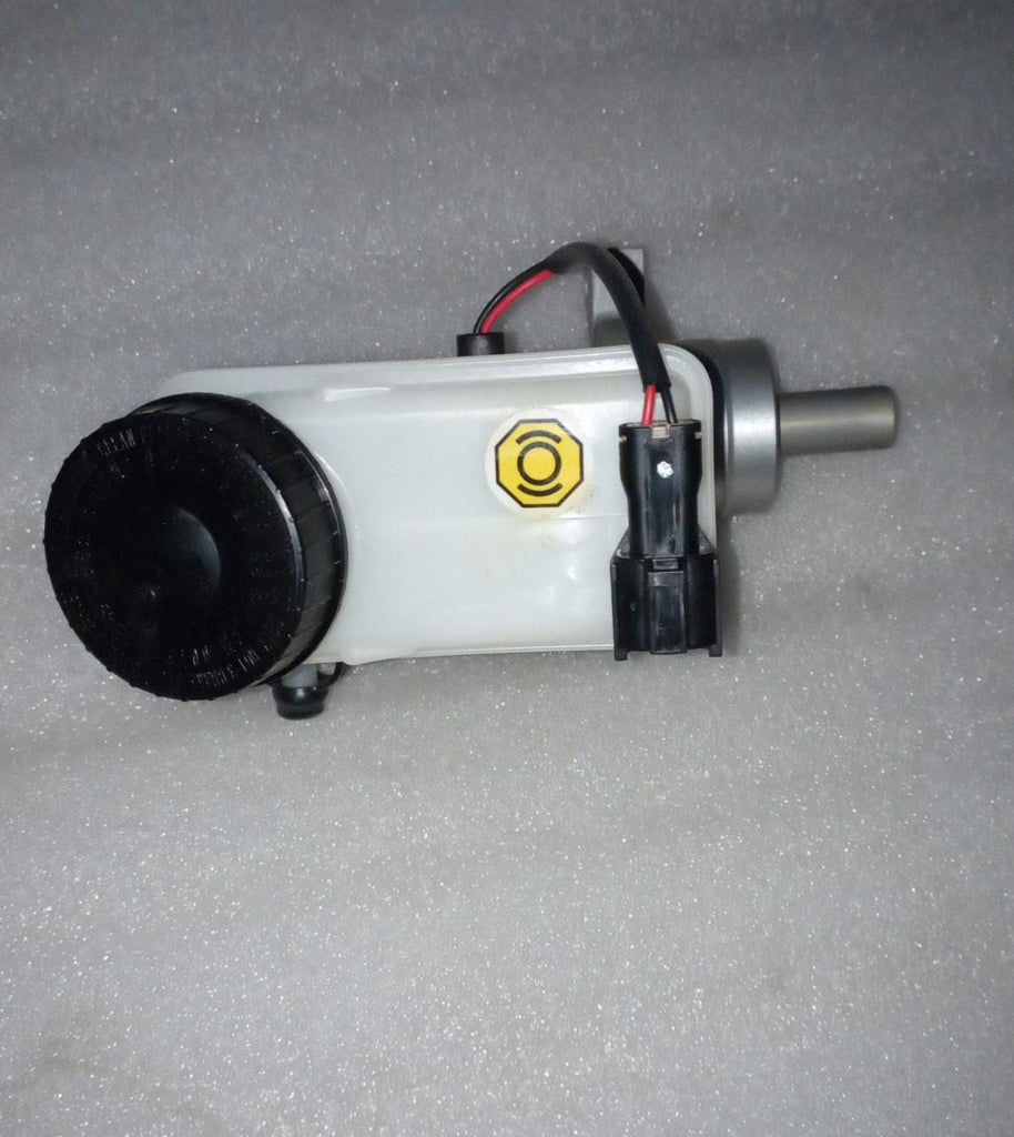 J96418831 Brake Master Cylinder Optra Spare Parts