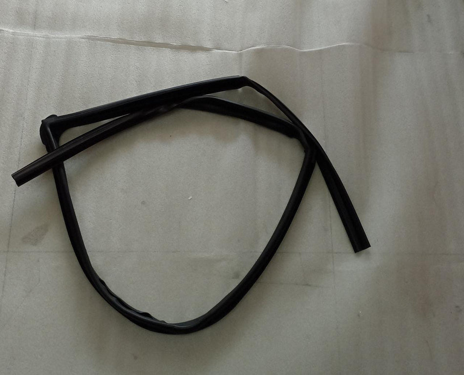 83665M74L00 Door Gola Rubber Swift Type 2 Spare Parts