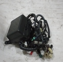 Load image into Gallery viewer, T97595935 Engine Wiring Harness Cable Tavera Spare Parts