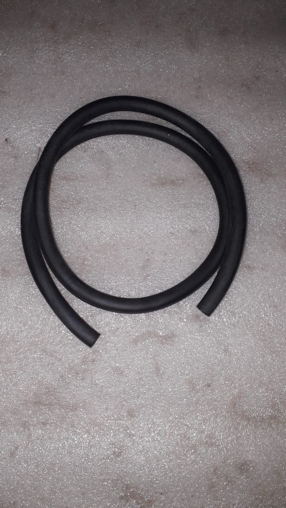 RUBBER TUBE REAR 780 MM TAVERA T97599549