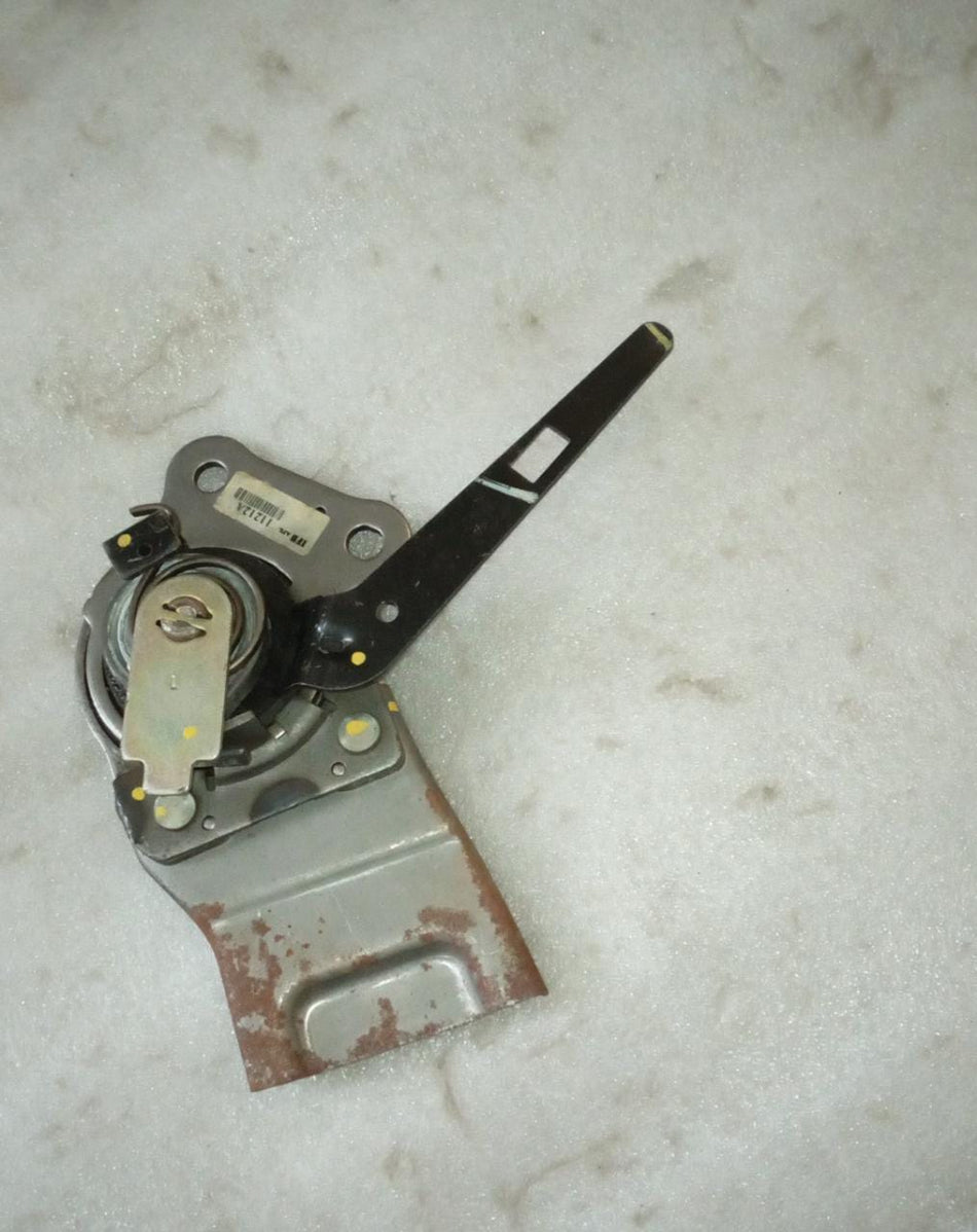 J29600034   Recliner Arm Plate Beat Left Side