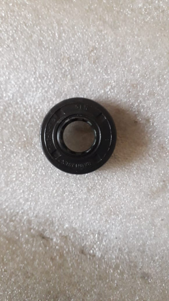 T29600040 OIL SEAL TAVERA