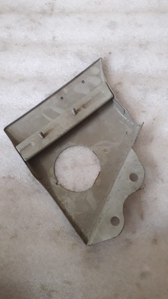 J28291401 REAR PANEL FILLER LPG SPARK RIGHT SIDE