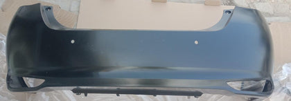 521590U943    Rear Bumper Yaris