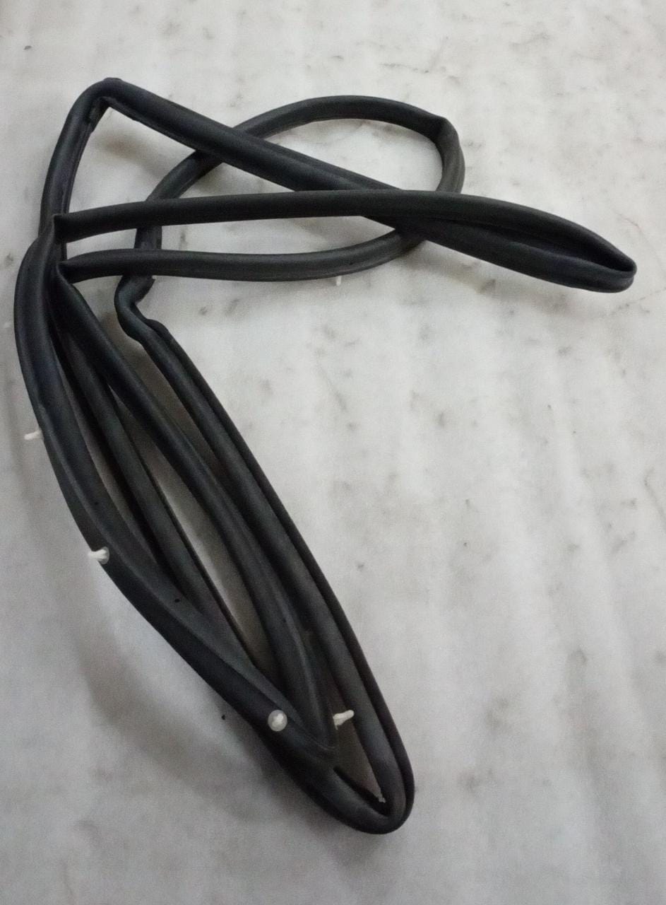 J95908376 DOOR GOLA CAPTIVA REAR LEFT SIDE