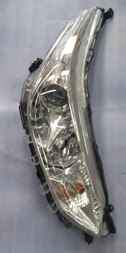 811100DG80    Head Light Yaris Right Side