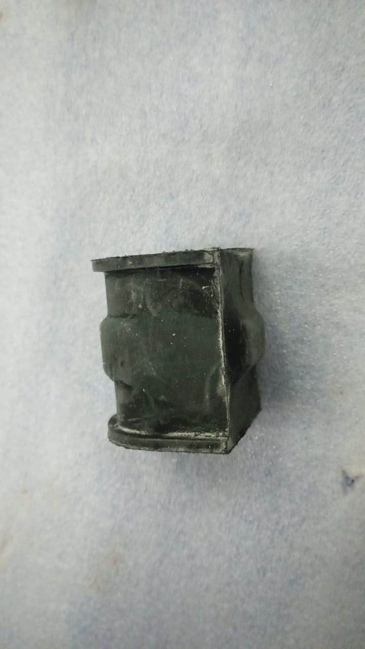 MOUNT STABILIZER BAR 42431M55R00