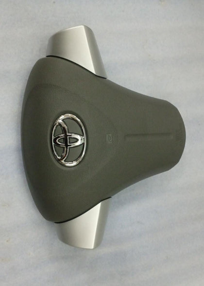 451300D290E0    Streering Wheel Pad Etios