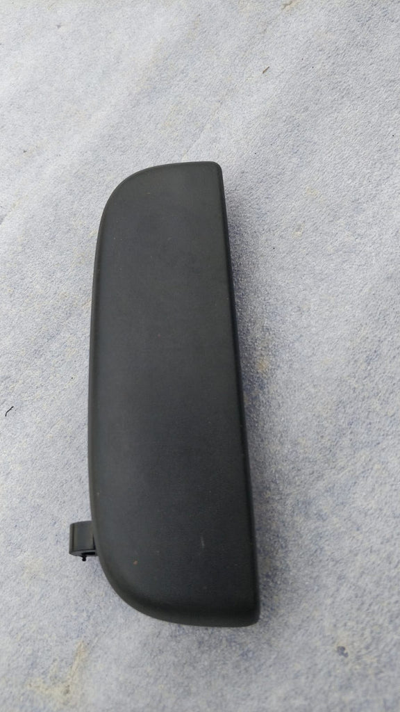 82802M68K50 DOOR HANDLE WAGONR K SERIES LEFT SIDE