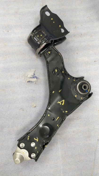 TAF6140   Arm Tata Harrier  Left Side