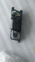Load image into Gallery viewer, HANDLE A INSIDE DOOR OPTRA PETROL  RH  J96548064