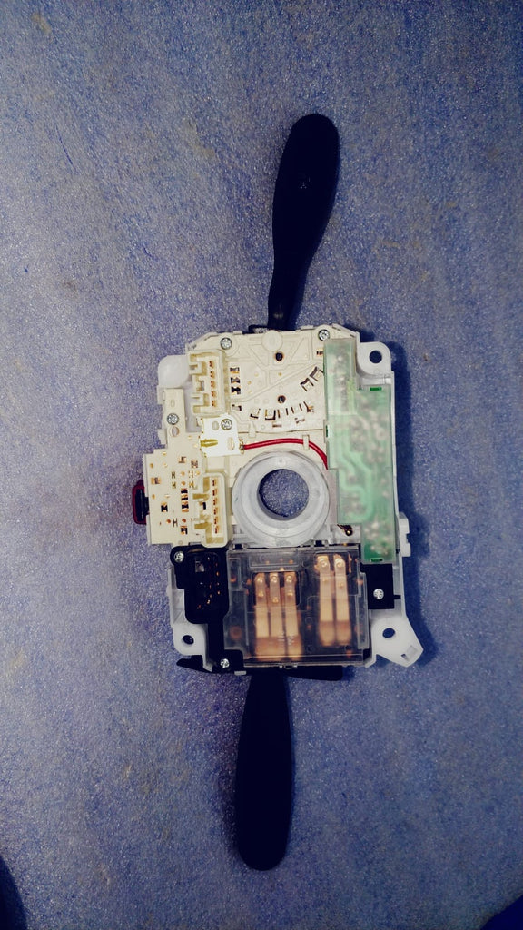 SWITCH ASSY COMBINATION 37400M67K00