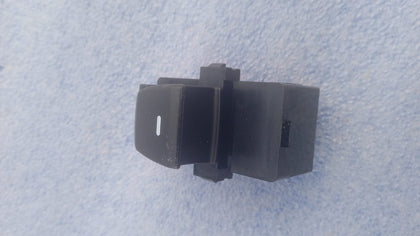 93580A00004X   Power Window Switch Creta (Type1)