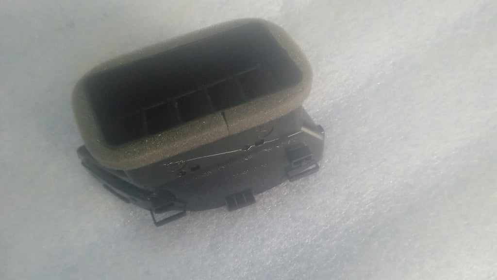 73620M68P00-C48 FRONT CENTER AC VENT BALENO TYPE 1 LEFT SIDE