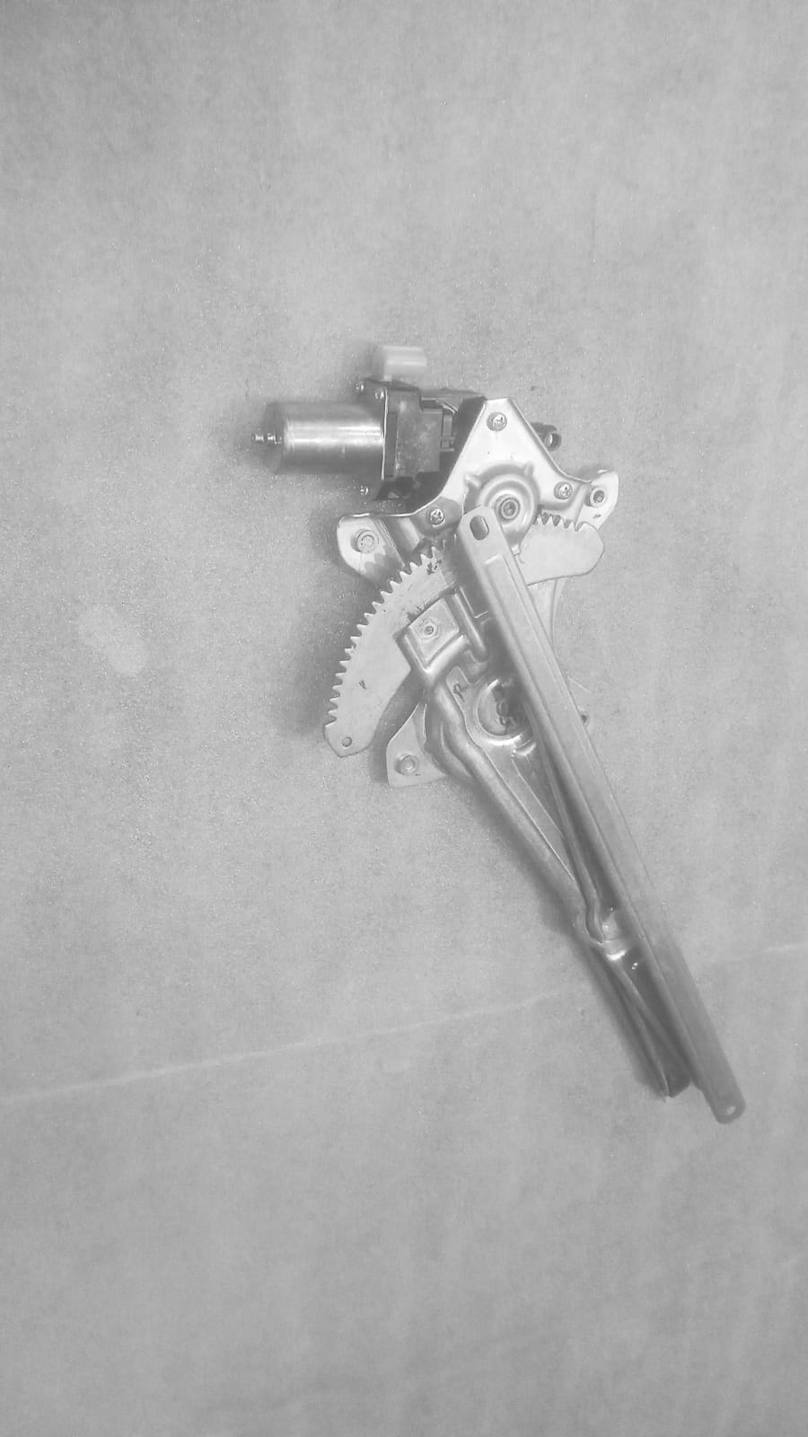 83401M72R10 FRONT POWER WINDOW MACHINE ERTIGA (TYPE2) RIGHT SIDE ...