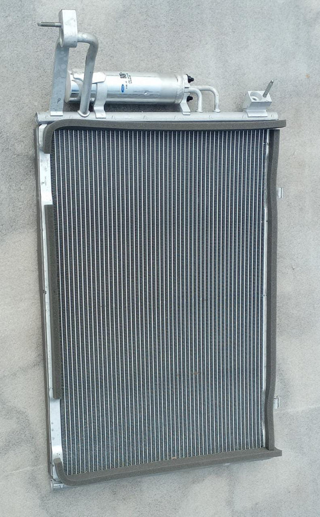 J7BZ19712B CONDENSER FORD FREESTYLE