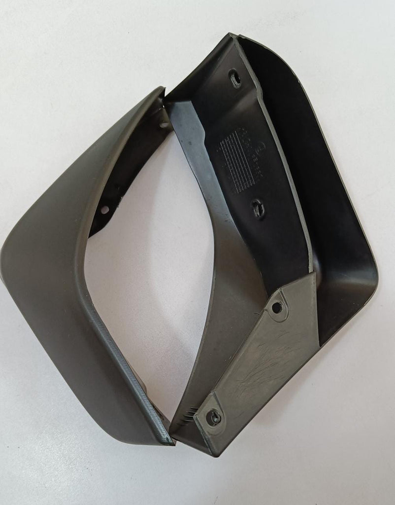 990J0M74L00-010 REAR MUD FLAP SWIFT (TYPE1) SET OF 2