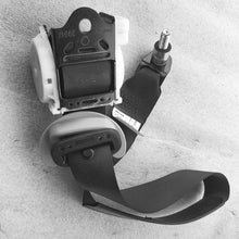 Load image into Gallery viewer, 868441HD0B FRONT SEAT BELT PULSE RIGHT SIDE