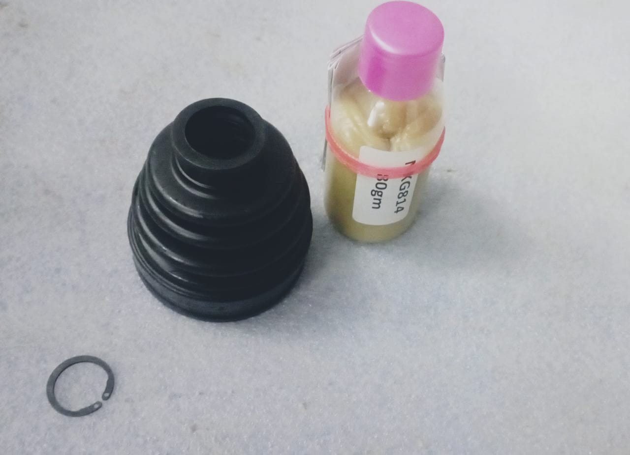 44119M76M00 Front Drive Shaft Boot Set Celerio CarTrends