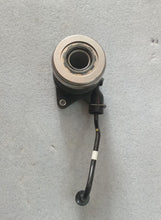 Load image into Gallery viewer, C1090737 CLUTCH BEARING JEPP COMPASS / MG HECTOR