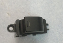 Load image into Gallery viewer, FRONT POWER WINDOW SWITCH SUNNY LEFT SIDE