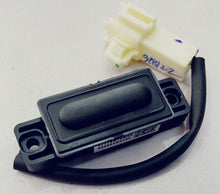 Load image into Gallery viewer, SWITCH ASSYBACK DOOR 37178M79M00