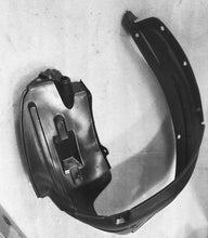 Load image into Gallery viewer, 72321M59K00-5PK FENDER LINING ZEN ESTILO TYPE1 RIGHT SIDE