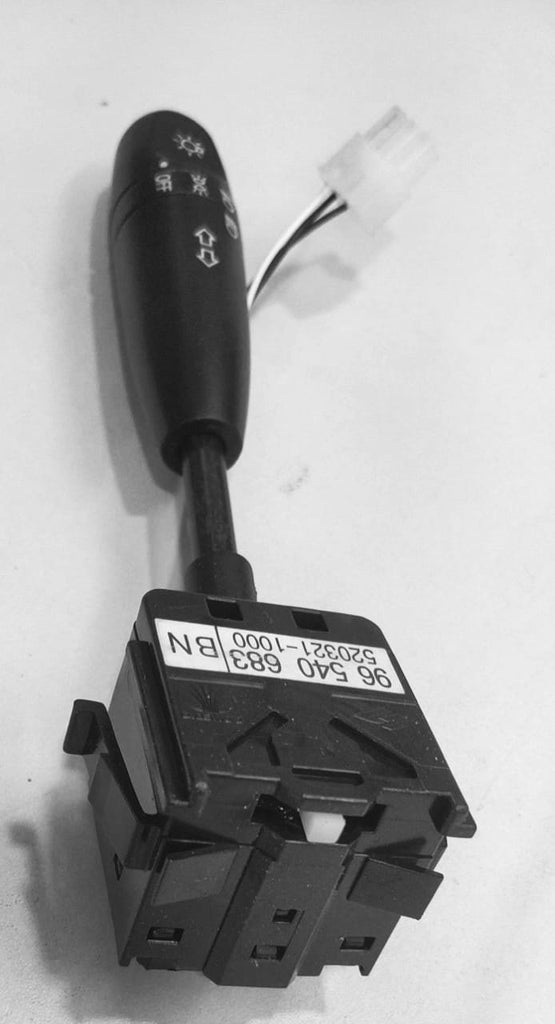 Head lamp Switch Spark  J96540683