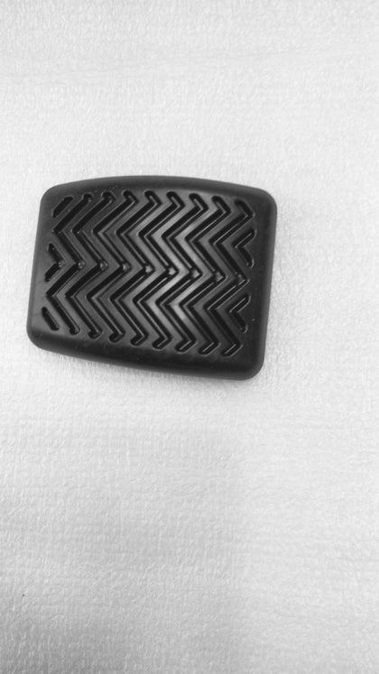 313210D050  Clutch Pedal Pad Etios