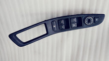 Load image into Gallery viewer, POWER WINDOW SWITCH I 20 ELITE RH MAIN 93570C75504X