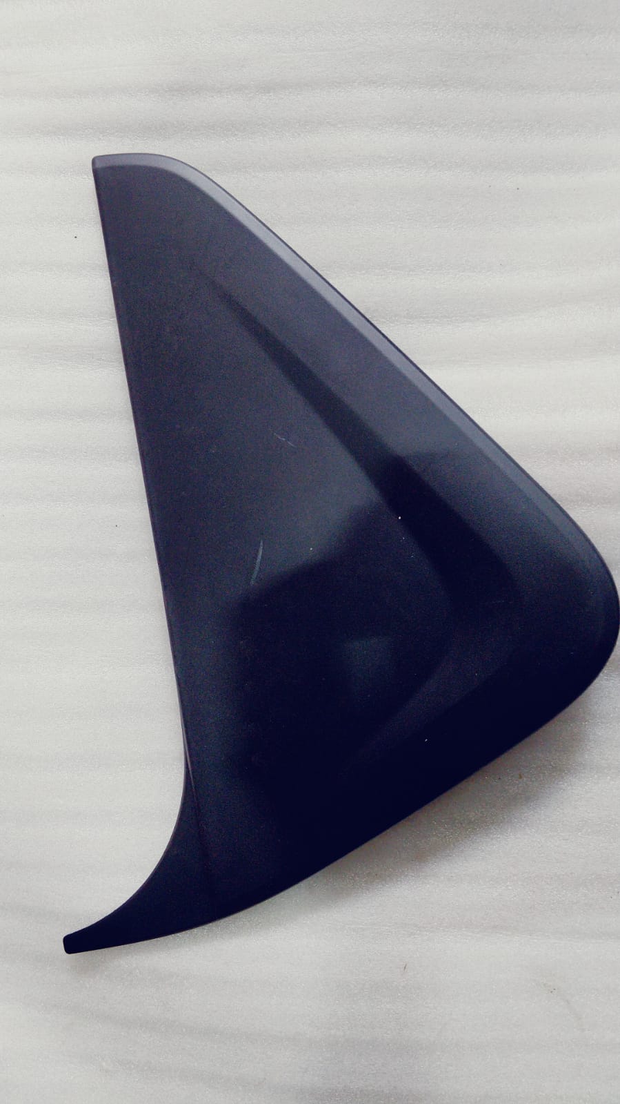 822902XA0A FRONT DOOR CORNER GARNISH DATSUN REDI GO RIGHT SIDE