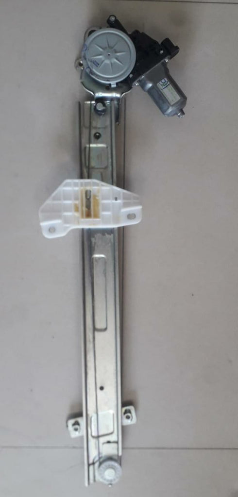 REGULATOR ASSYFRONT WINDOWL 83402M67L02