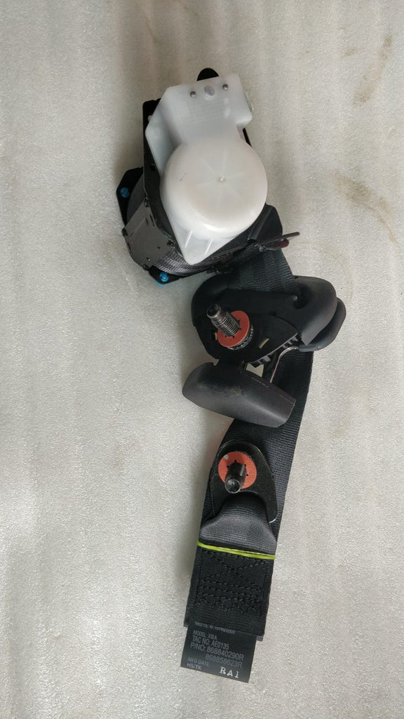 BELT 1ST ROW RH KWID PETROL 868840290R