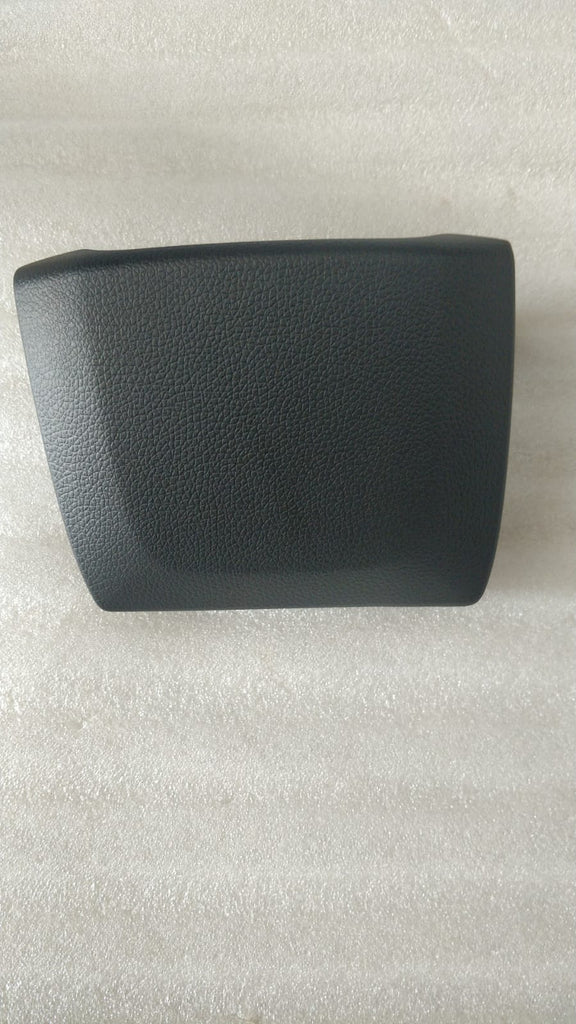 LID COMP CUP HOLD JAZZ 77214T5A003ZA