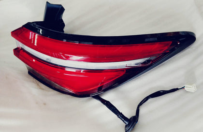 815500K511 TAIL LAMP REAR RIGHT TOYOTA
