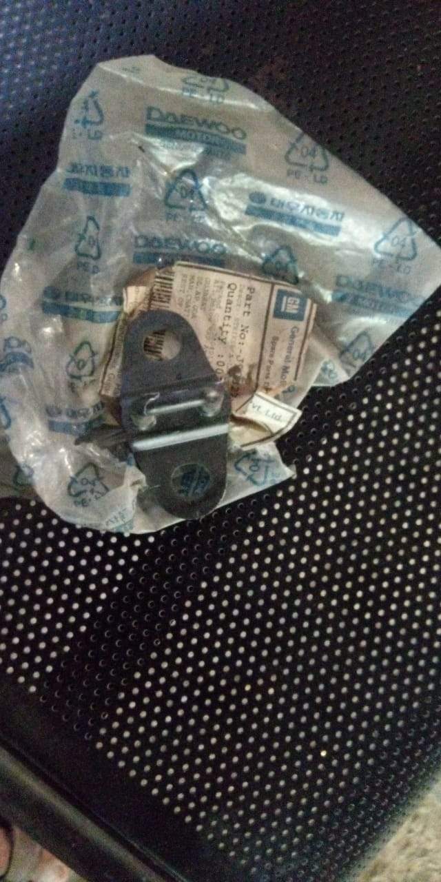 Striker latch optra J96327157