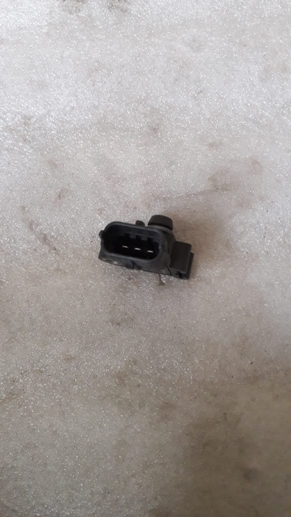CarTrends MAP sensor spare part for car engine, showing the sensor and wiring connection on a white background.
