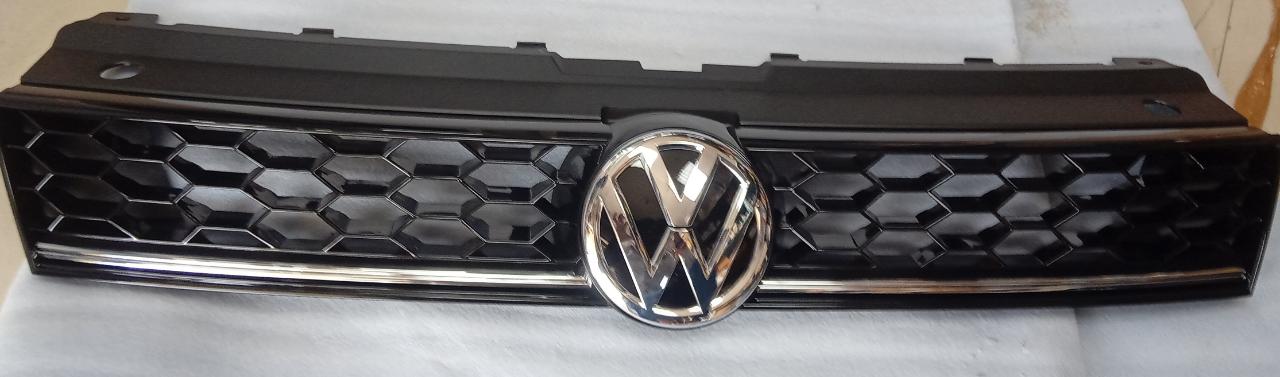 CarTrends spare upper grille for Vento new model, part #6RG853651J, front view of the car's grille with logo opening