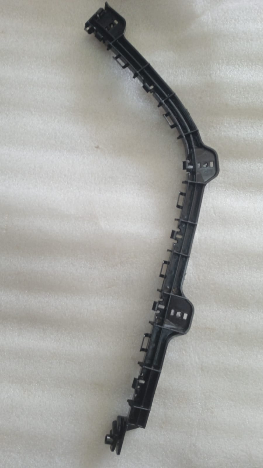 CarTrends LH rear bumper holder bracket for Swift, WagonR, Alto, Dzire; spare part, left side, automotive repair.