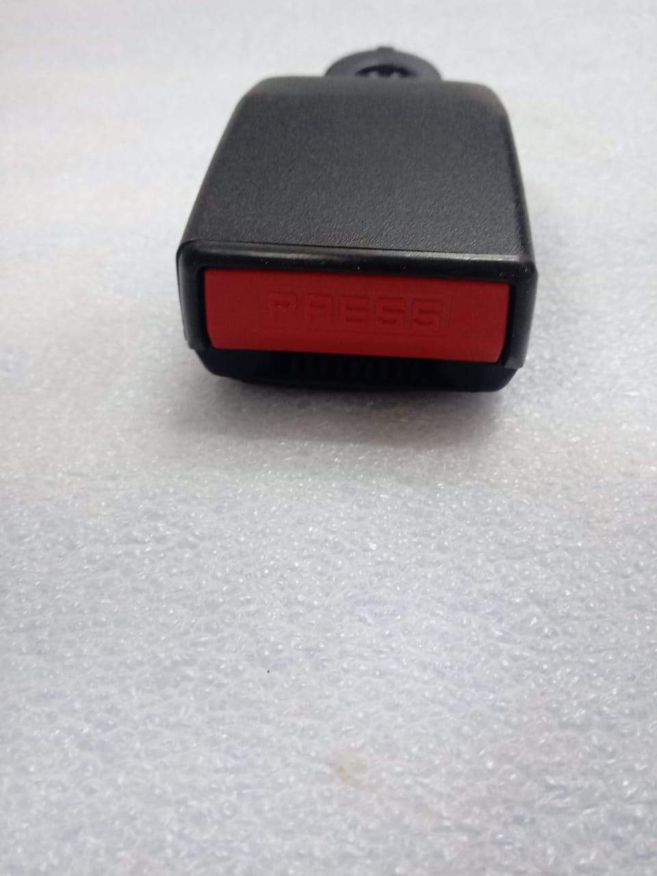 CarTrends spare seat belt buckle for Duster, Triber, Kiger, and Kwid 1st row center buckle replacement.