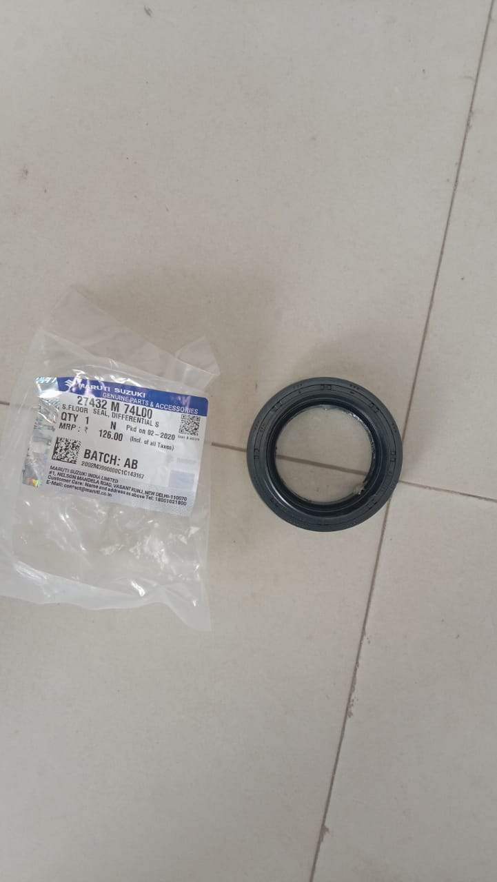 CarTrends axle seal left for Suzuki Swift, Wagnor spare part, showing the rubber seal component on a clean background.