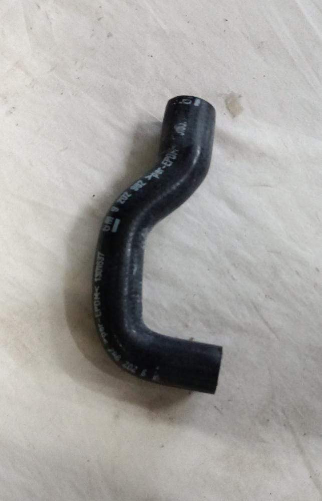 CarTrends coolant hose for Opel Astra, flexible replacement spare part showing the hose with connectors.