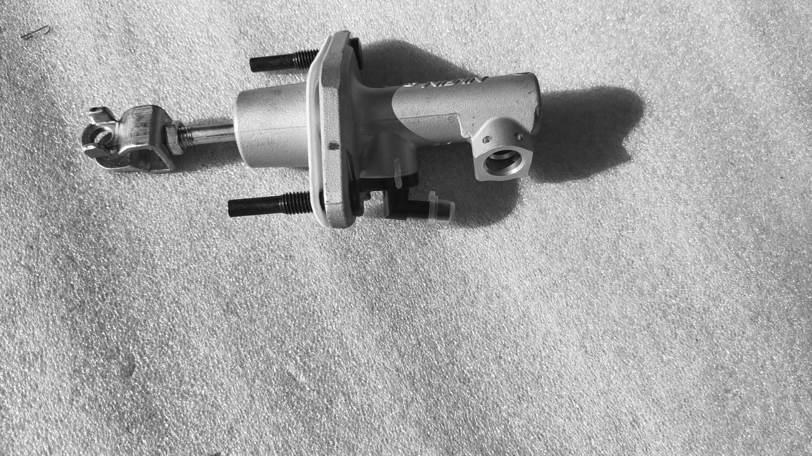 CarTrends clutch assembly spare part for Amaze, showing the clutch component with detailed mechanical parts.
